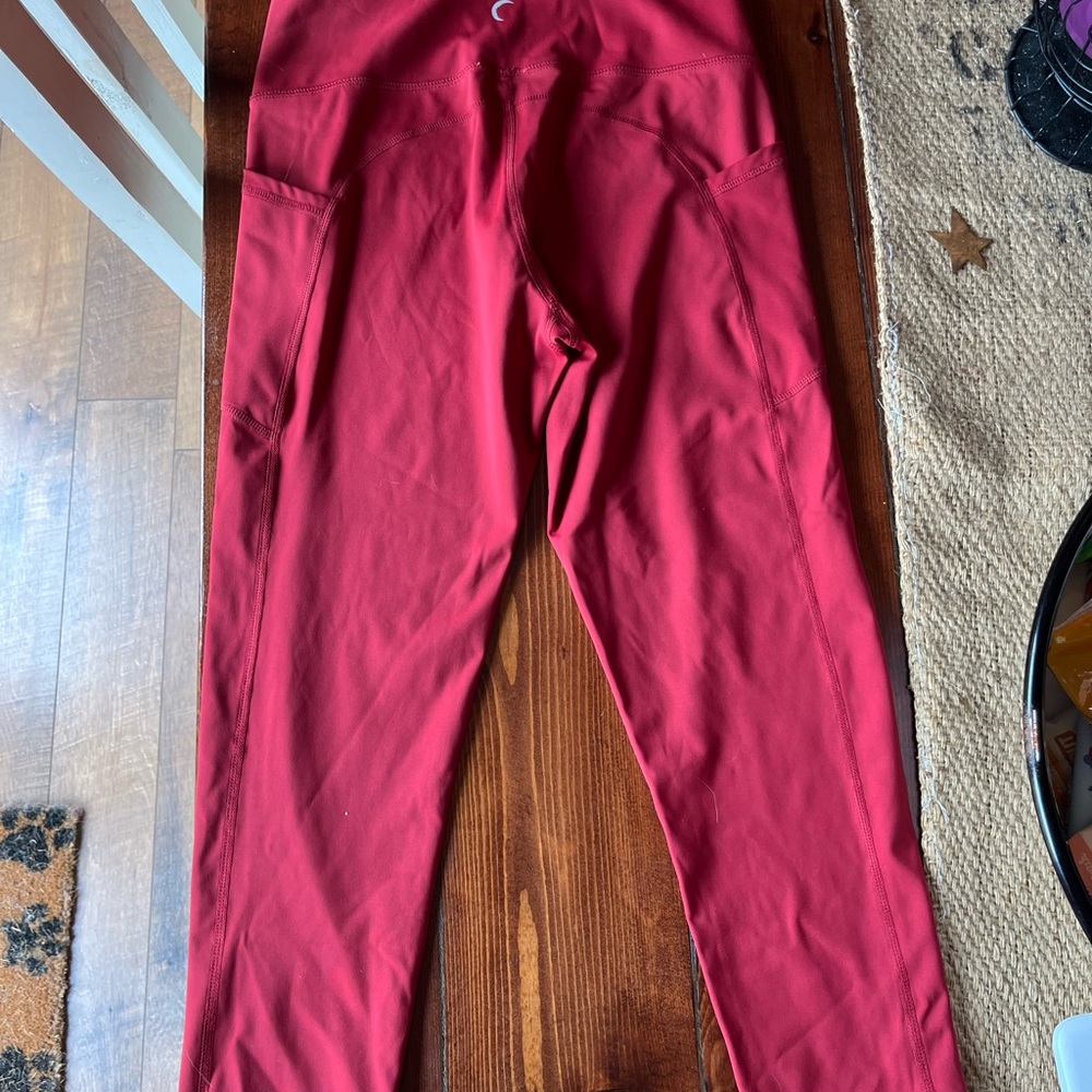 Like new ankle length ZYIA workout leggings